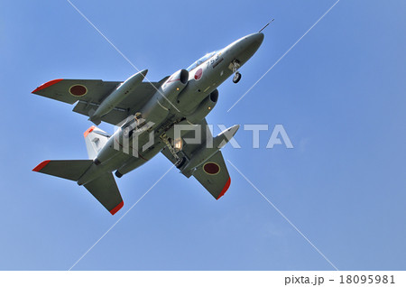 T-4練習機 18095981