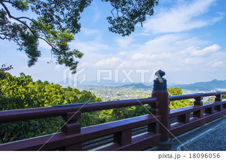 金刀比羅宮からの琴平町眺望 18096056