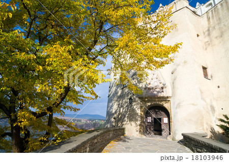 Niedzica Castle, Poland Niedzica Castle, Poland 18103946