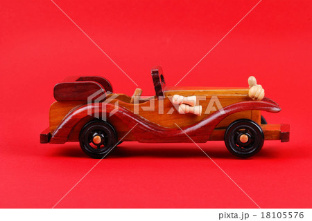 A toy car made of wood 18105576