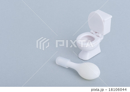座薬 18106044