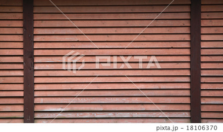 Red rural wooden wall background texture Red rural wooden wall background texture 18106370