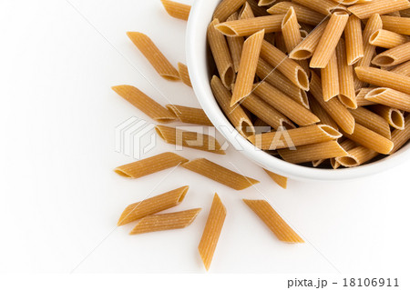 ホール・ウィート・パスタ(ペンネ・リガーテ) ホール・ウィート・パスタ(ペンネ・リガーテ) 18106911