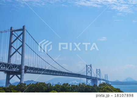 瀬戸大橋 18107898