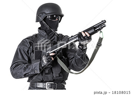 police officer with shotgun  18108015
