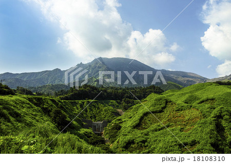 阿蘇山　仙酔峡コースからの景色 18108310