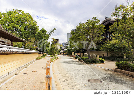 観光名所　博多区承天寺界隈　承天寺通り 18111607