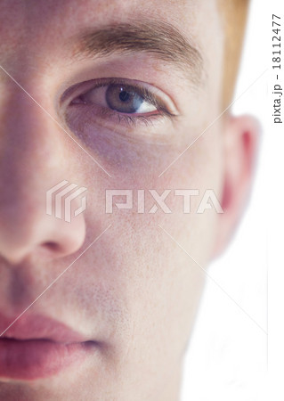 Close up of half face 18112477