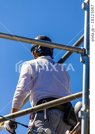 外壁工事　足場 18123067