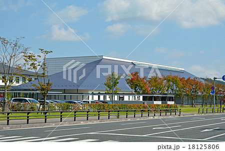 白河市散歩：白河市立図書館 18125806