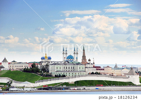 Kazan, Republic of Tatarstan, Russia. View of the Kazan Kremlin 18126234