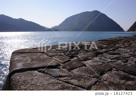 三角西港の風景 18127425