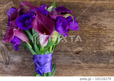 Calla lilly and eustoma flowers Calla lilly and eustoma flowers 18128279