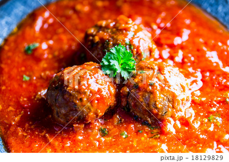 Meat balls. Italian and Mediterranean cuisine. 18129829