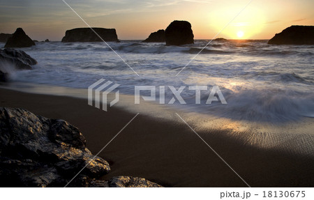 Sunset Bandon Oregon Sunset Bandon Oregon 18130675
