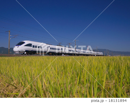 秋空と長崎本線 18131894