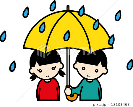 雨の中相合傘ぞをさすこどもたち 18133468