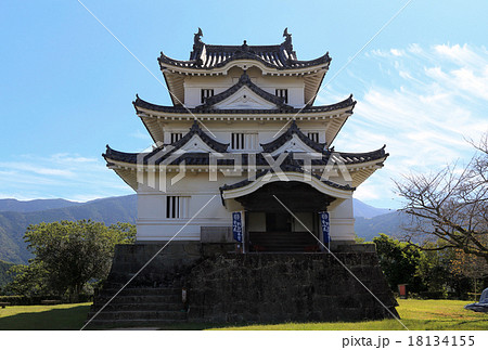 宇和島城、天守閣（現存天守） 18134155