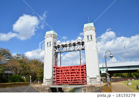 伏見区の三栖閘門の写真素材