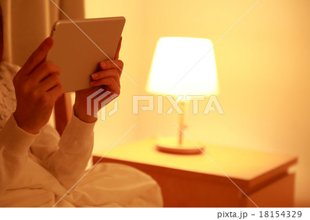寝る前の読書 寝る前の読書 18154329