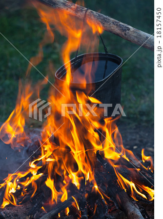 camp fire in the night 18157450