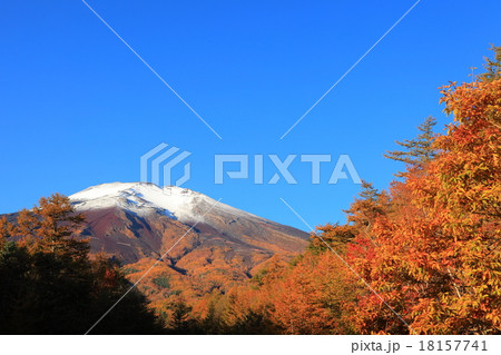 滝沢林道紅葉富士 滝沢林道紅葉富士 18157741