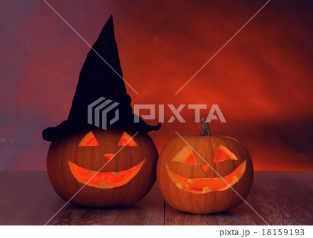 close up of pumpkins on table 18159193