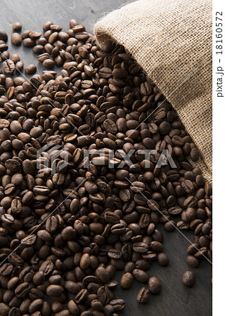 コーヒー豆 18160572