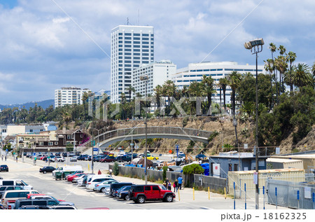 サンタモニカの海岸 18162325