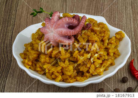 Seafood risotto Seafood risotto 18167913