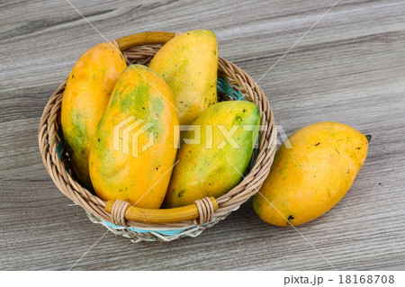 Ripe yellow mango Ripe yellow mango 18168708