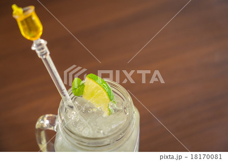 Fresh lemonade on wood table Fresh lemonade on wood table 18170081