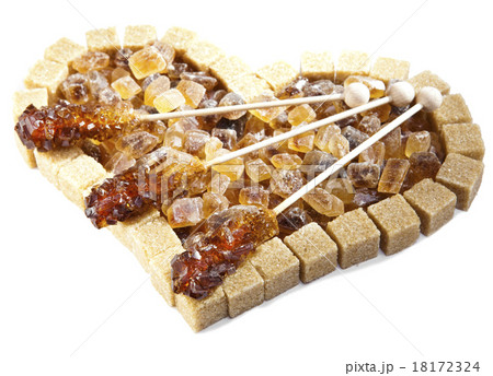 Heart from not refined reed sugar and candy sugar Heart from not refined reed sugar and candy sugar 18172324