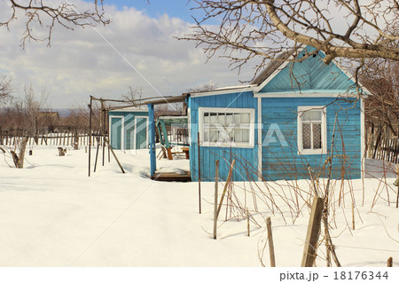 Suburban area Suburban area 18176344
