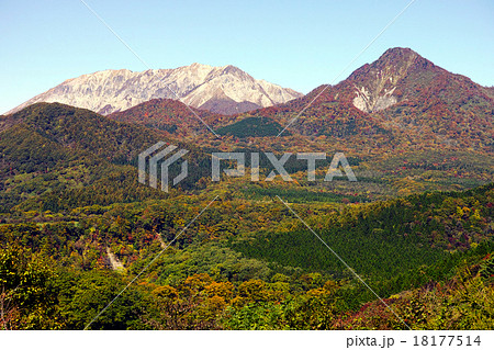 大山南壁 烏ヶ山 紅葉 大山南壁 烏ヶ山 紅葉 18177514