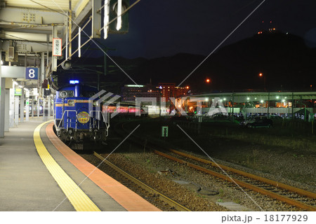 函館駅　急行はまなす 18177929