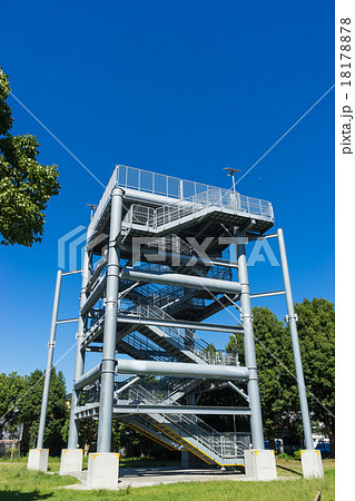 鈴川港公園の津波避難タワー 18178878