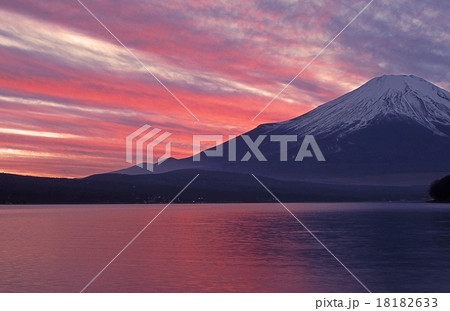 夕焼け富士山 18182633