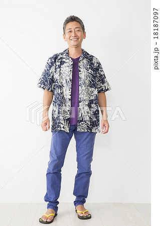 ポートレート シニア男性 ポートレート シニア男性 18187097