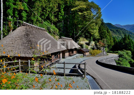 落合集落　（徳島県三好市東祖谷落合）7（国指定重要伝統的建造物群保存地区） 18188222