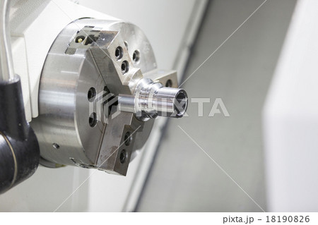 high precision CNC lathe turning automotive part 18190826