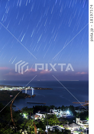 沖縄　うるま市　宮城島の星空 18197574