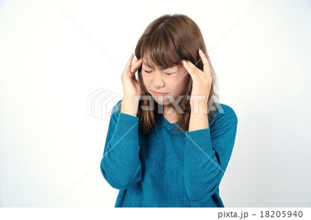 20代 女性 頭痛 20代 女性 頭痛 18205940