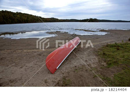 Algonquin Park Muskoka Ontario Red Canoe 18214404