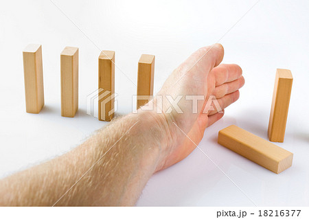 solution to problem by stopping the domino effect 18216377