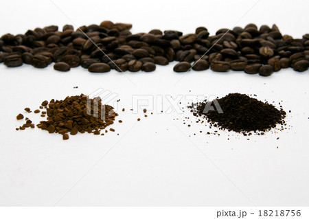 roasted coffee roasted coffee 18218756