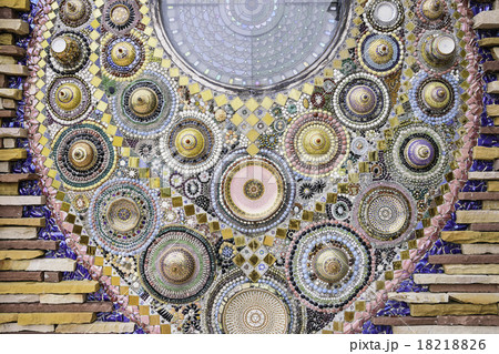 Colorful mosaic wall made from glass, ceramic bowl Colorful mosaic wall made from glass, ceramic bowl 18218826