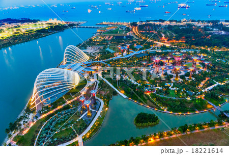 SINGAPORE - MARCH 19 18221614