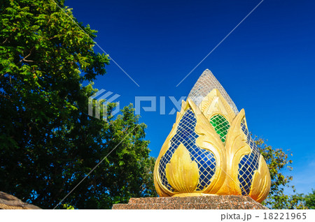 Lotus flower sculpture decoration at Wat Doi Kham 18221965