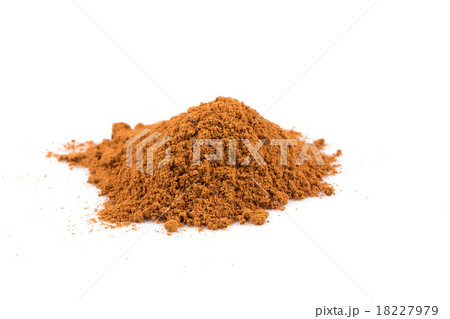 cinnamon powder 18227979